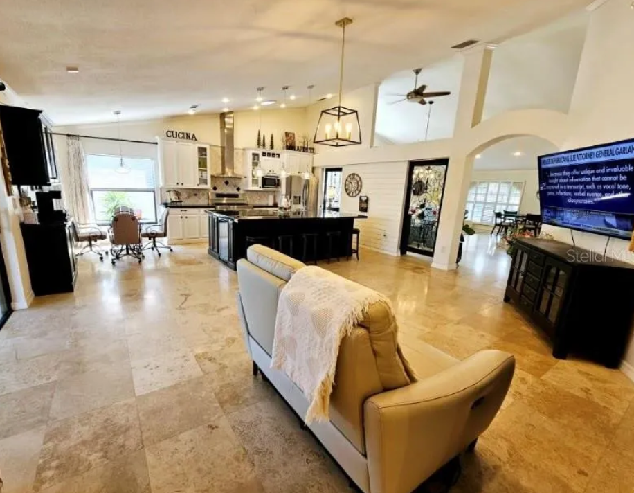 11413 Georgetown Cir #NA - Photo 4 of 18