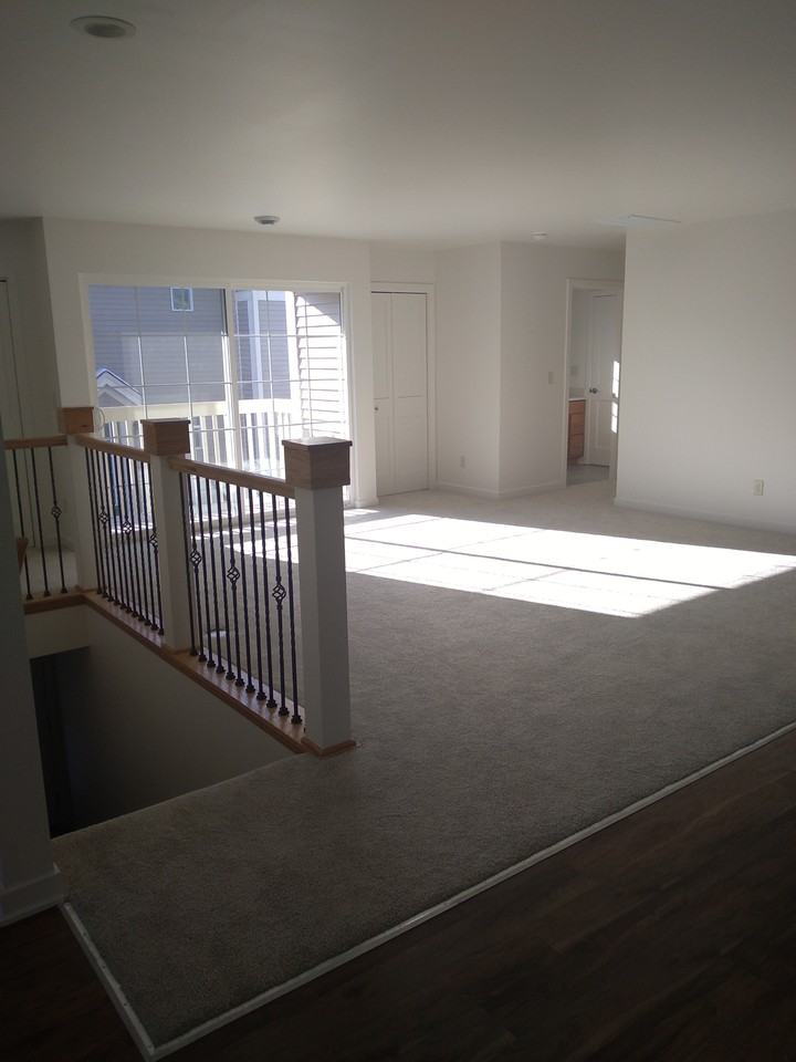 2760 Hidden Dr - Photo 3 of 28