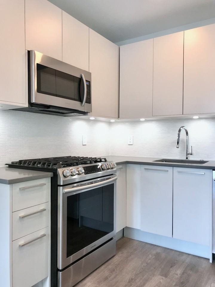 8 Main St #2 - Photo 3 of 12