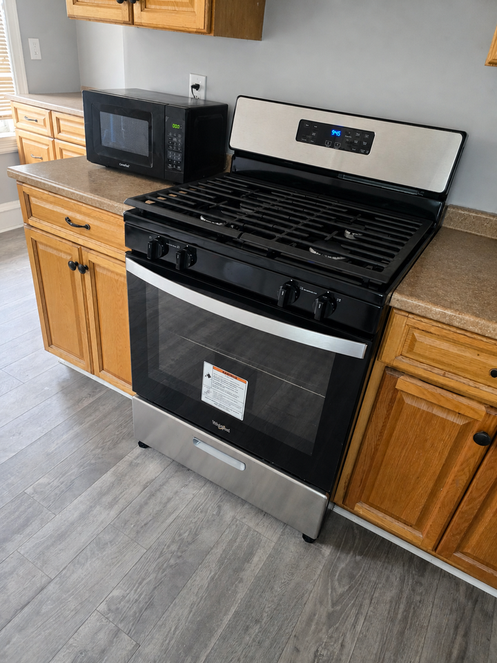 4933 N Camac St #3 - Photo 4 of 11