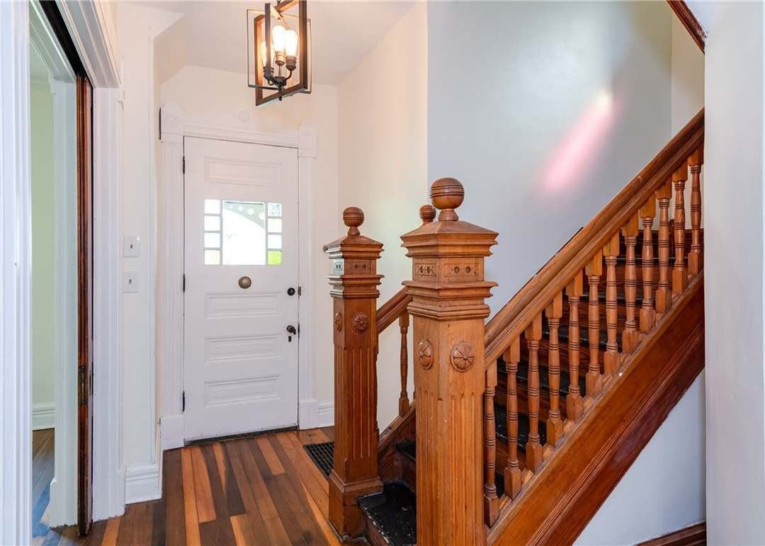 320 Park Dr #NA - Photo 4 of 42
