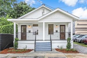 featured image of 2916 Cadiz St #2916