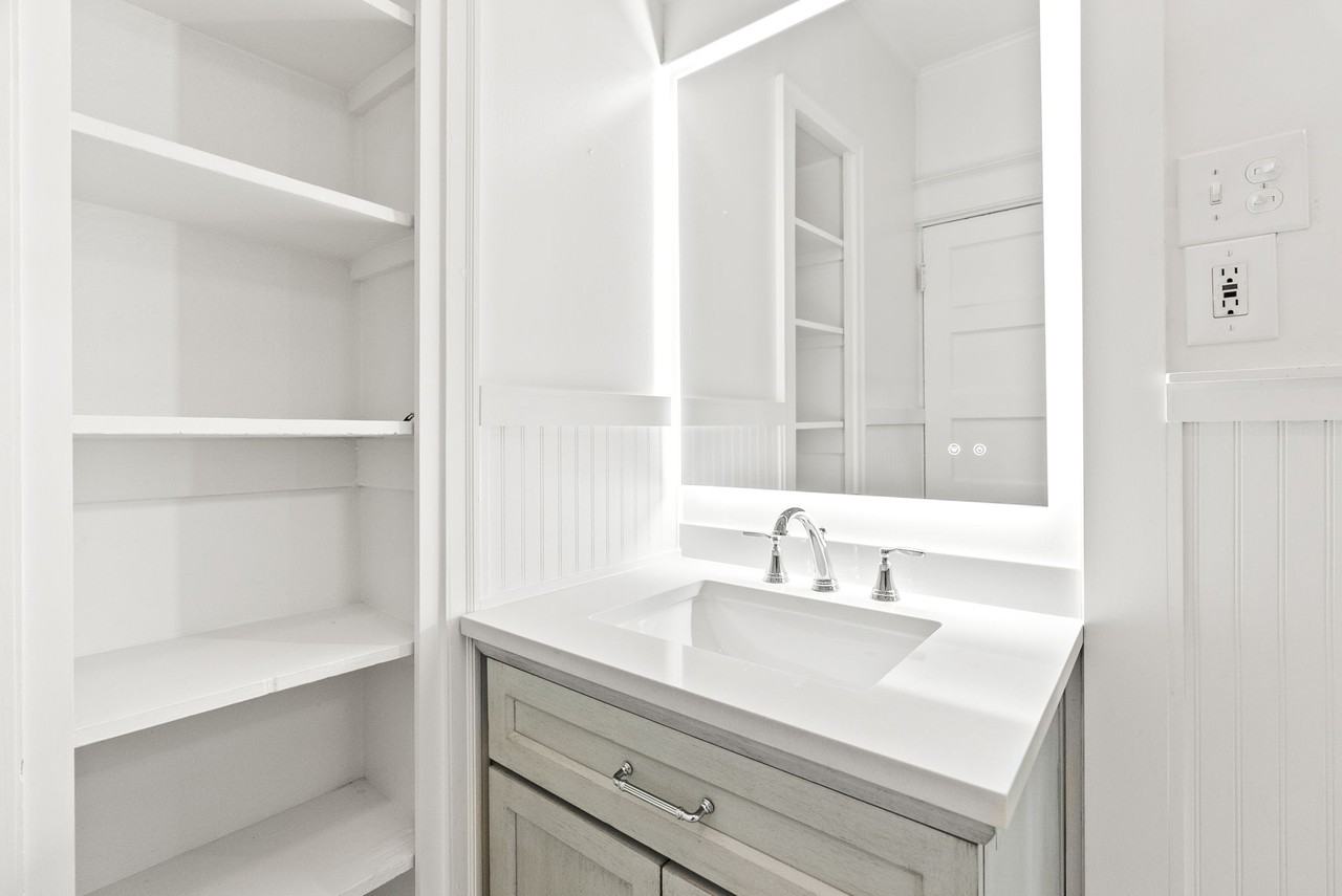 4905 Lee Ave #NA - Photo 7 of 40