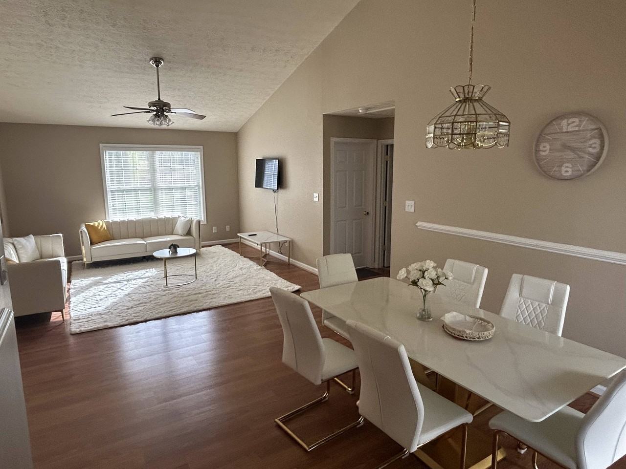 1223 Winfield Ct #NA - Photo 6 of 10