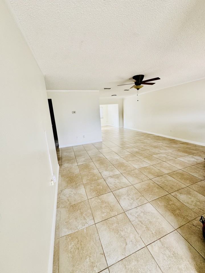 24A Coral Reef Ct N #24 - Photo 7 of 18