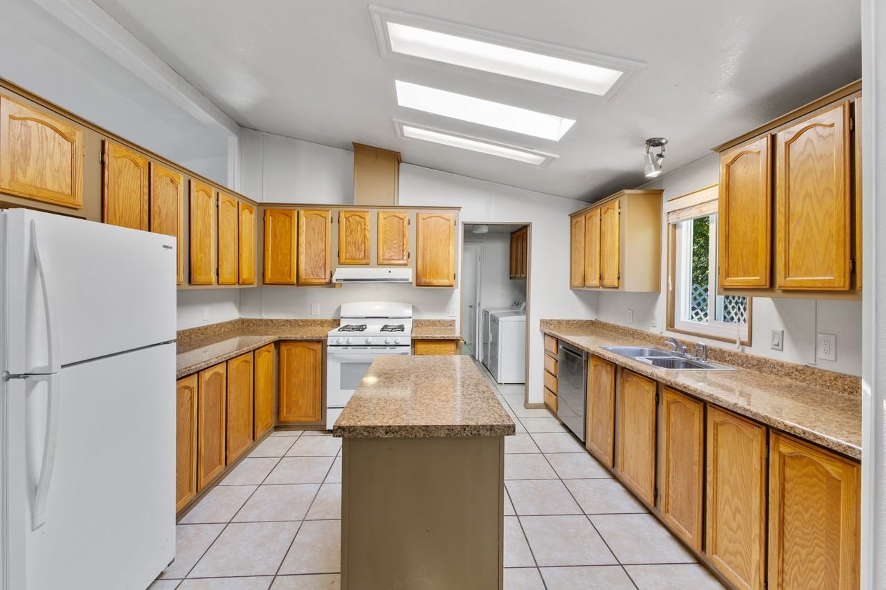 2925 Edison St #NA - Photo 5 of 18