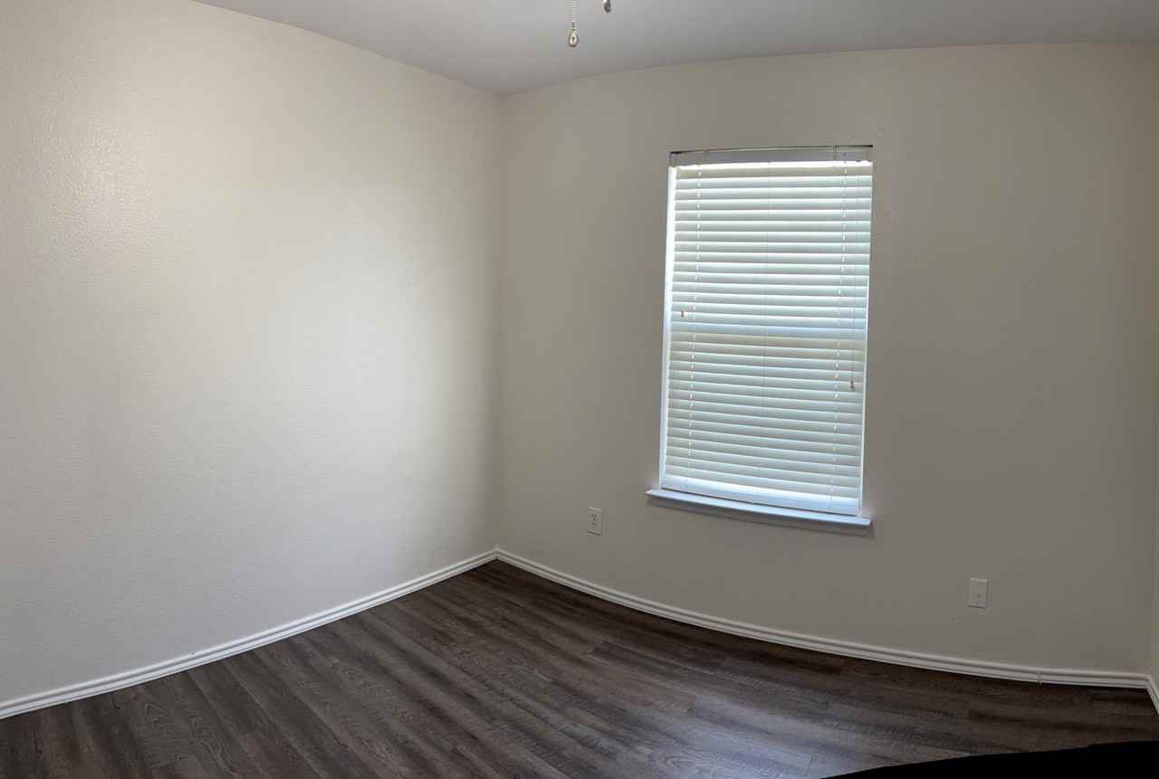3012 Southern Hills Ln #NA - Photo 5 of 18