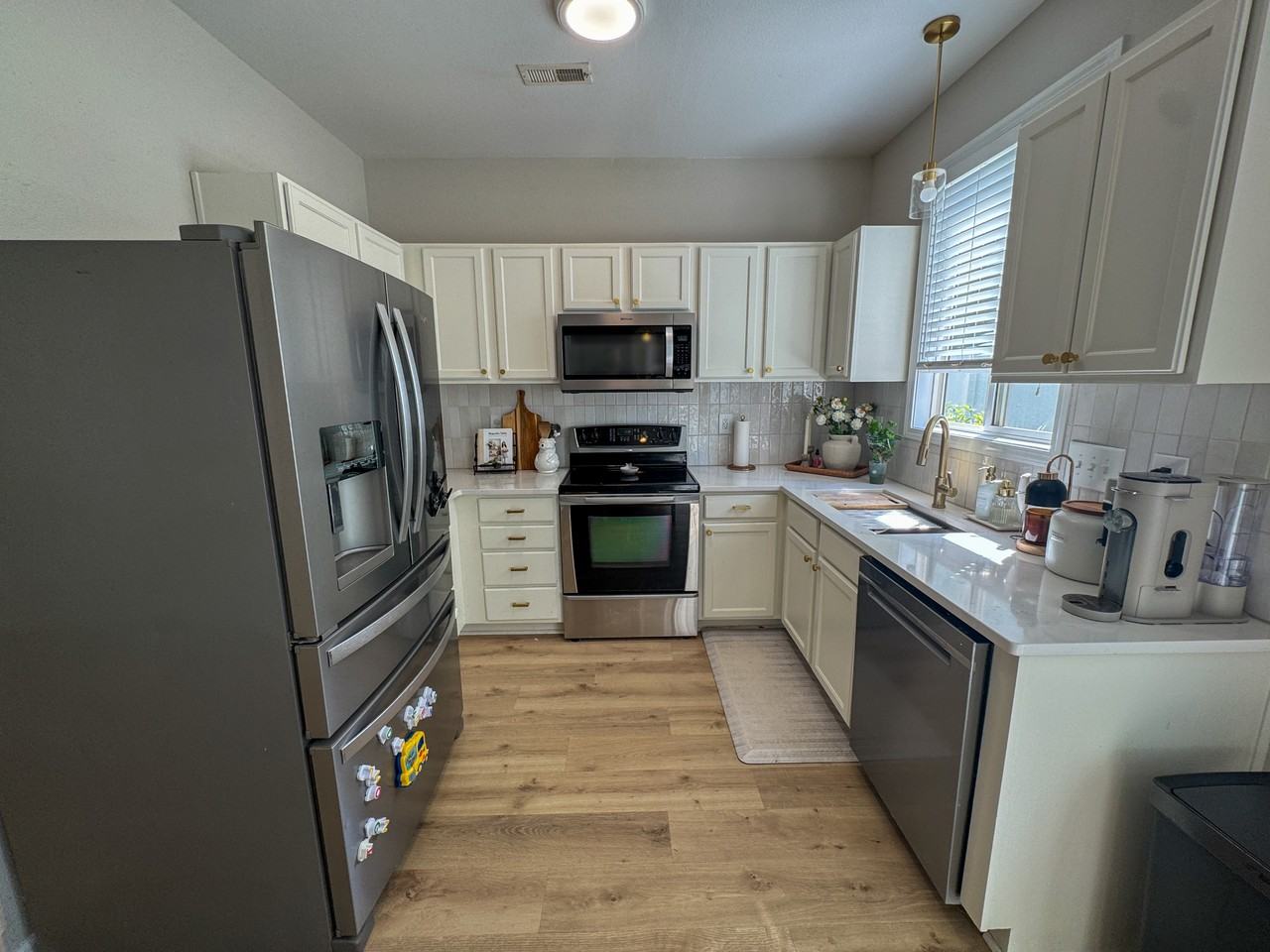 11216 Heritage Green Dr #NA - Photo 6 of 22