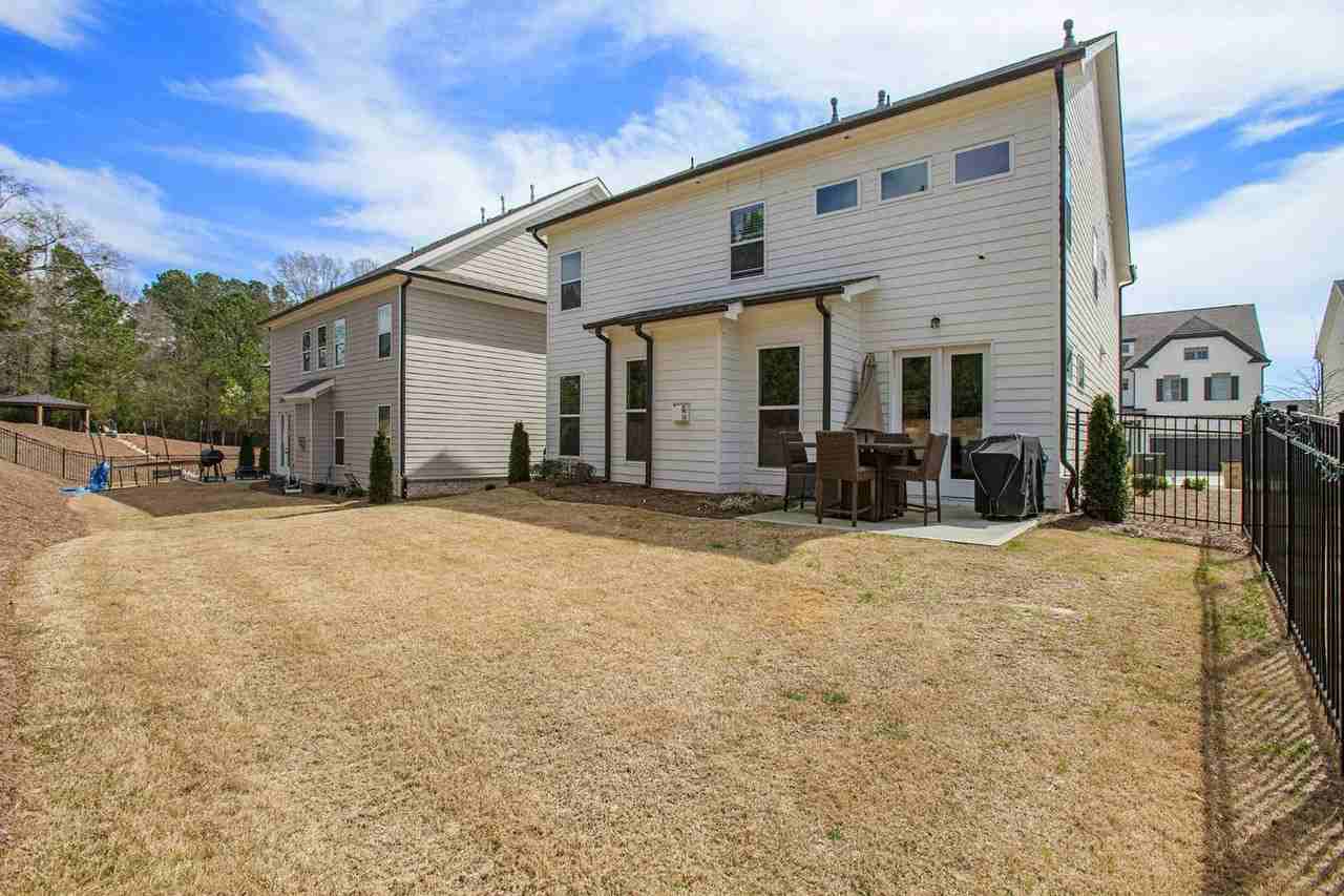 1090 Pennington View Ln #NA - Photo 3 of 50