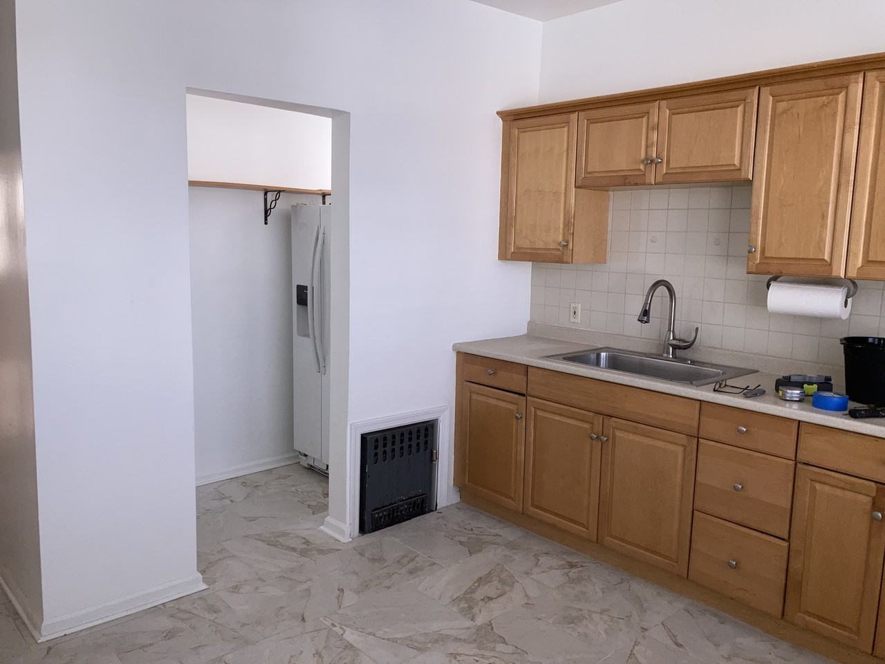 25 Jefferson St #2 - Photo 3 of 17
