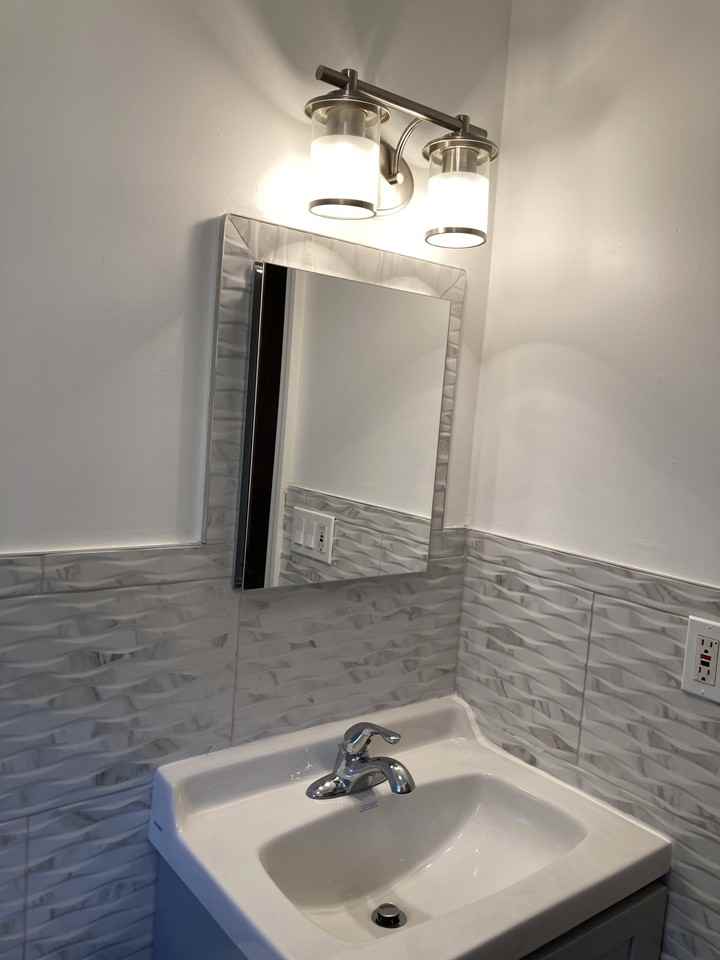 25 Jefferson St #2 - Photo 4 of 17