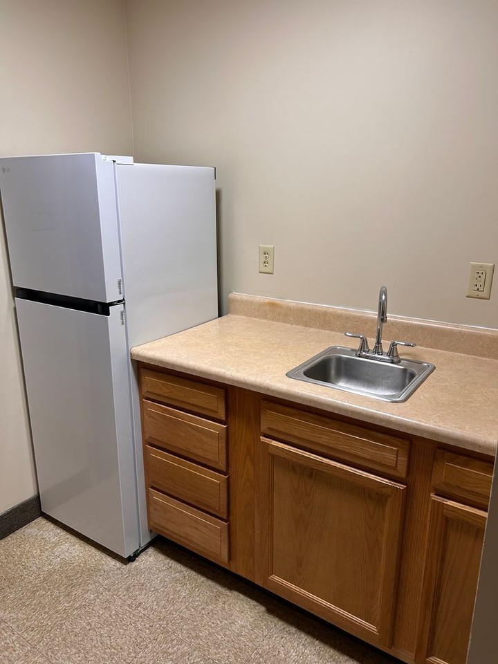 Griffiss Park Suites - Photo 5 of 10