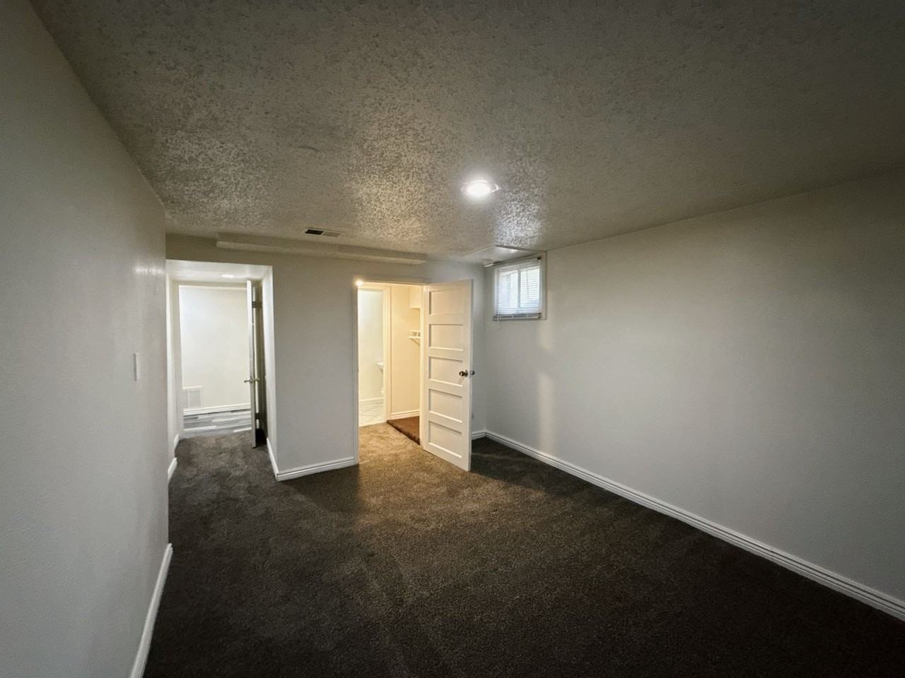 724 16th St - Photo 6 of 29