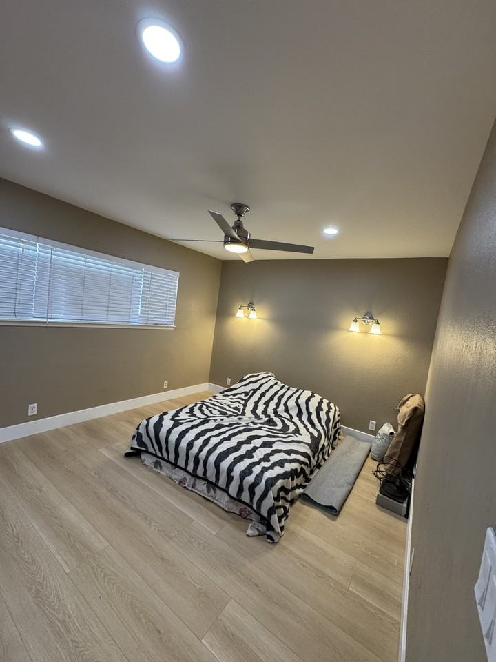 2985 Walgrove Way #2 - Photo 5 of 8