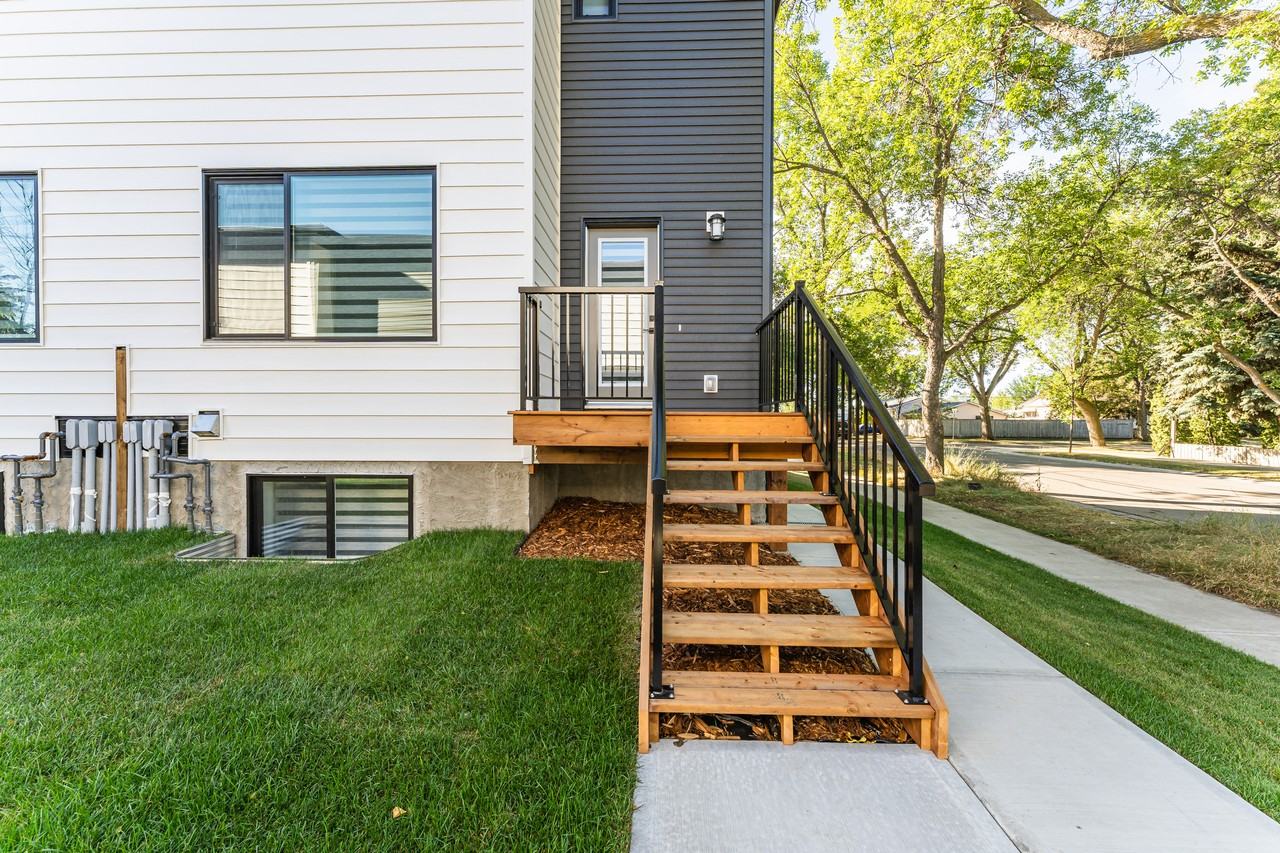 3-Bedroom Home in Modern Duplex - Photo 4 of 5