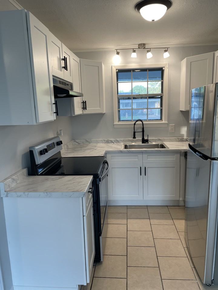 51 Landing Dr #NA - Photo 5 of 20