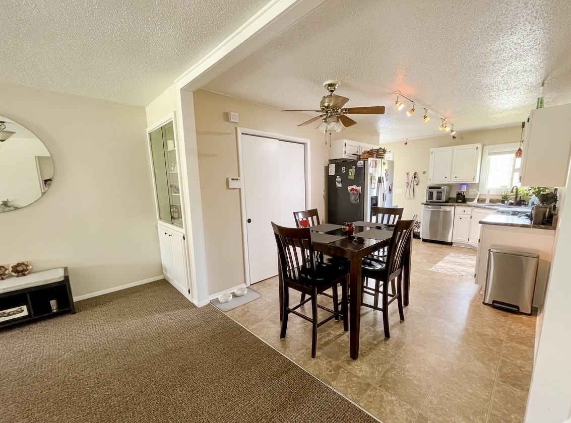 2711 Madison St #2711 - Photo 3 of 20