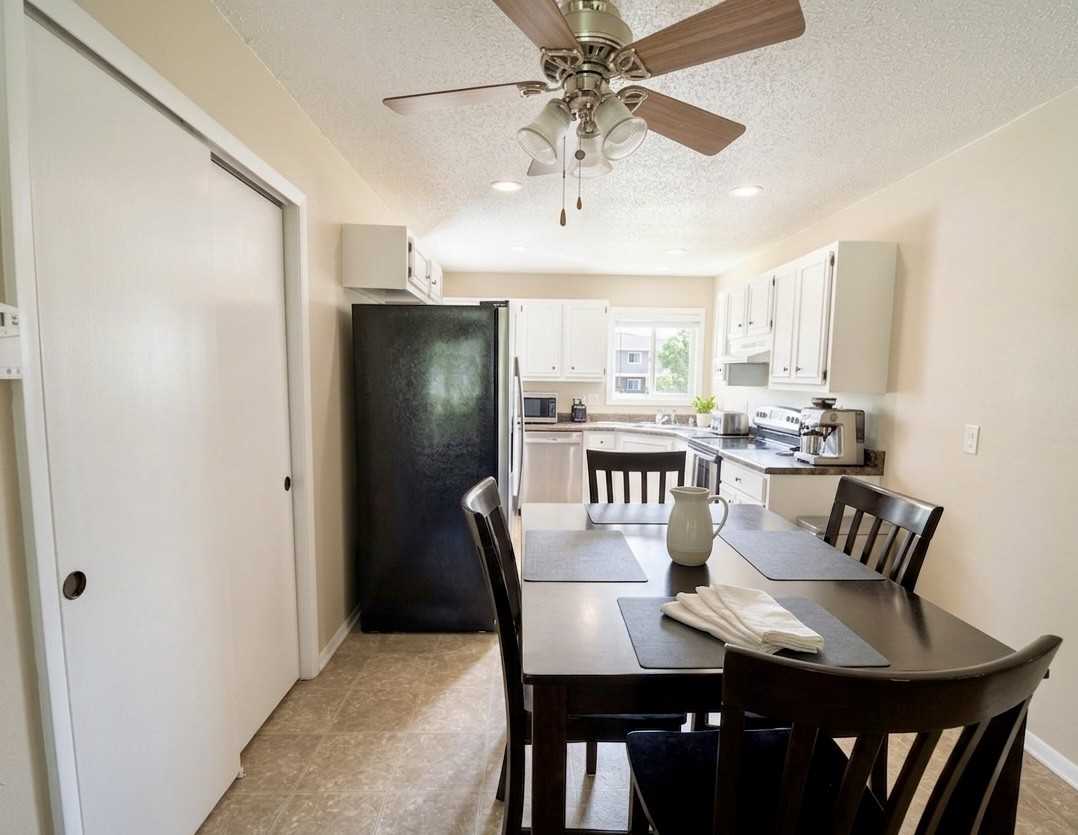 2711 Madison St #2711 - Photo 4 of 20
