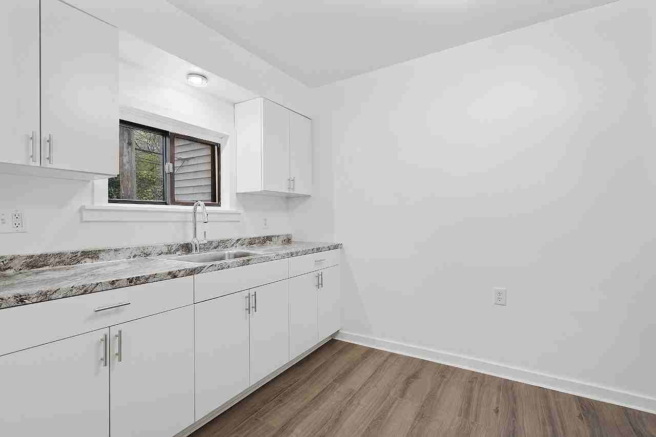 164 S 18th St #2 - Photo 2 of 27