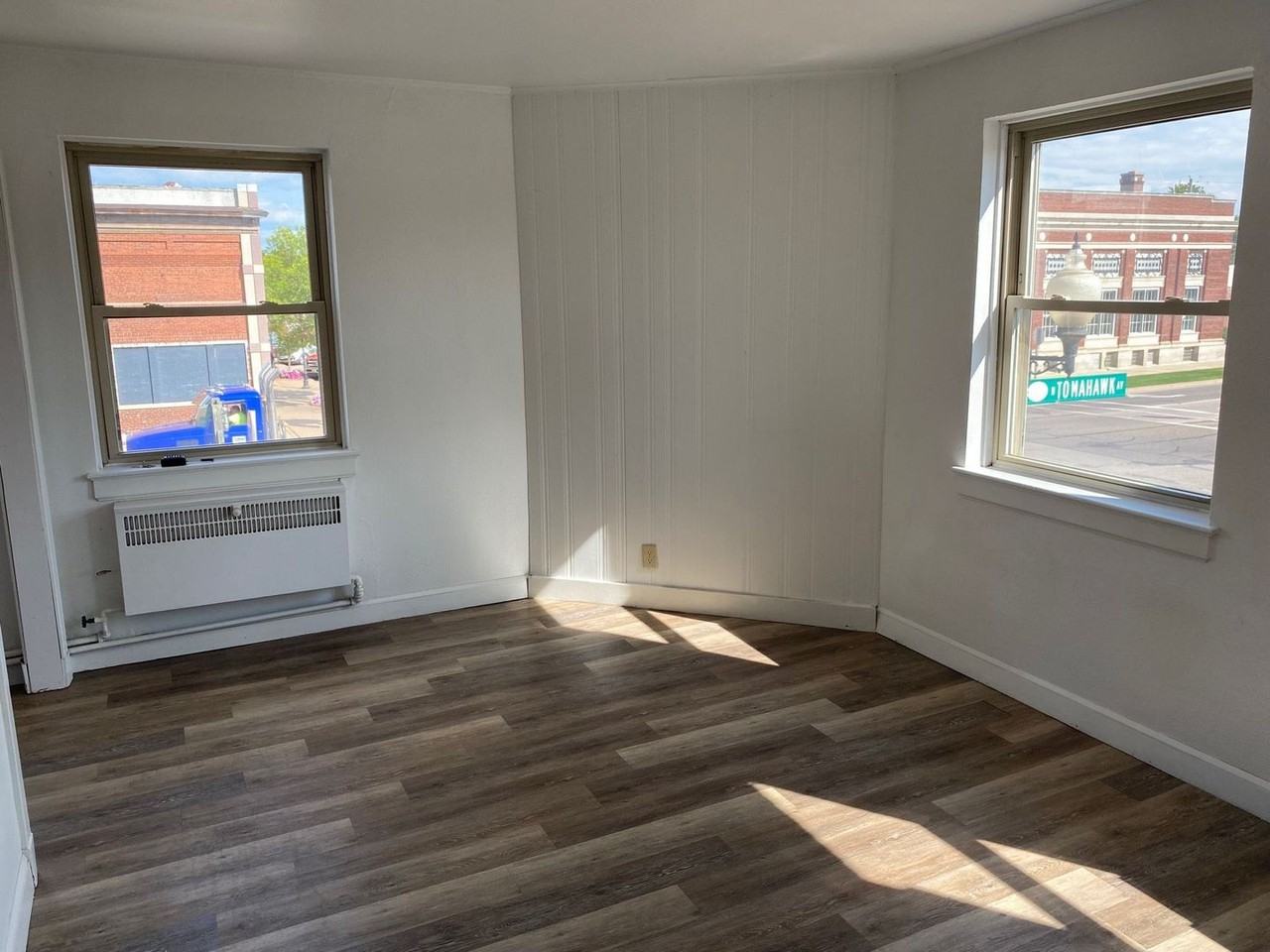 310 W Wisconsin Ave - Photo 5 of 25
