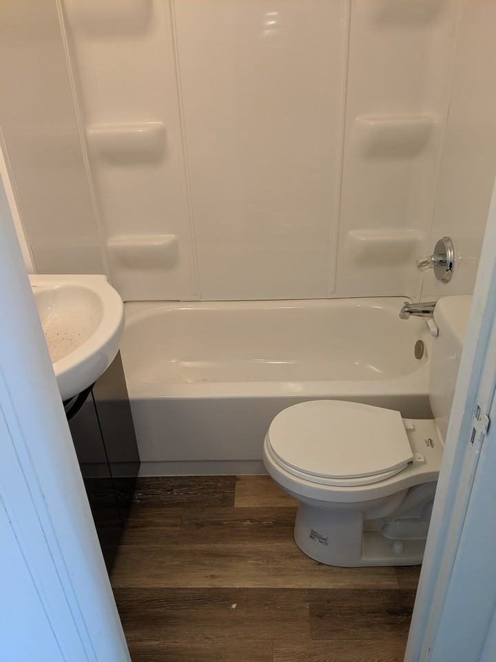 310 W Wisconsin Ave - Photo 6 of 25