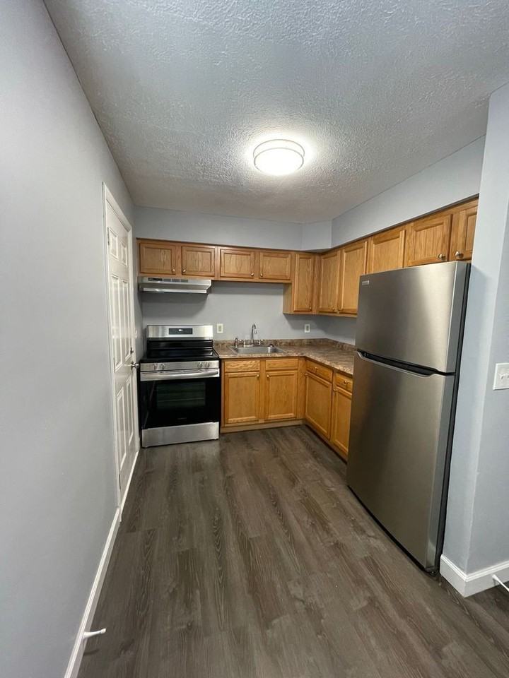 Bexvie Village Townhomes - Photo 4 of 31