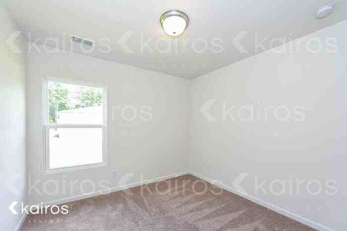 1021 Aunt Prissey Court - Photo 6 of 11