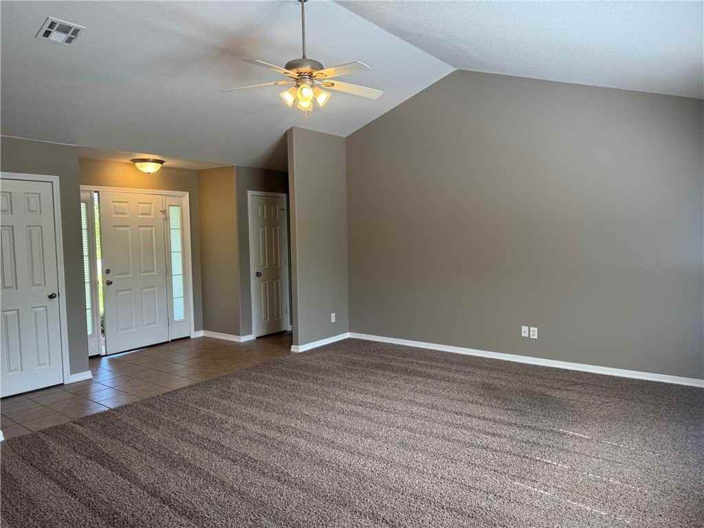 6 Olmsted Ln - Photo 2 of 16