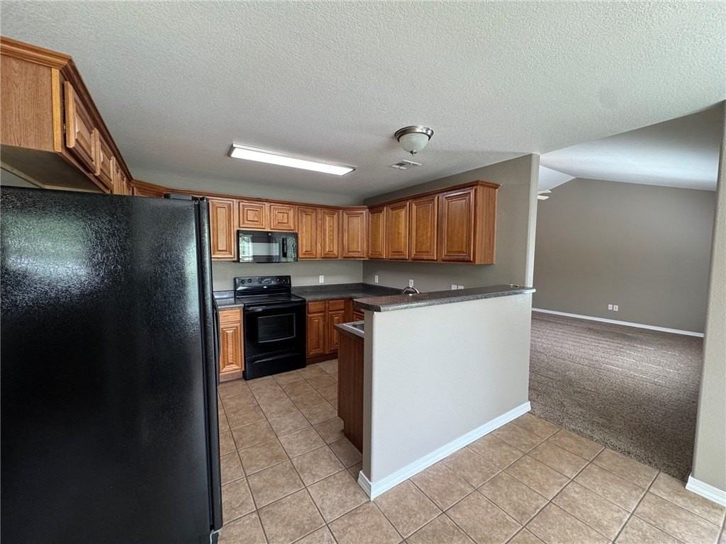 6 Olmsted Ln - Photo 4 of 16