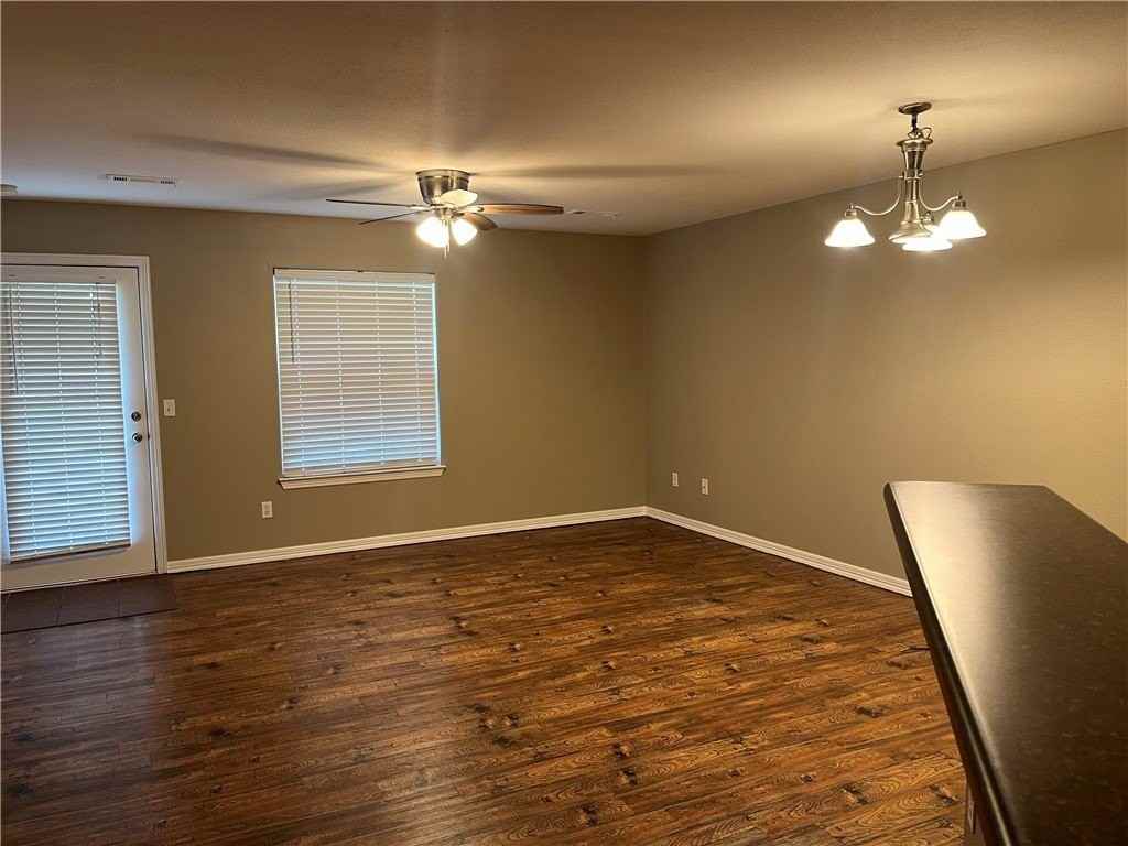 2438 S Rill St - Photo 2 of 6