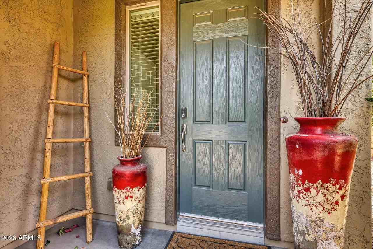 13075 W Desert Vista Trl - Photo 3 of 37