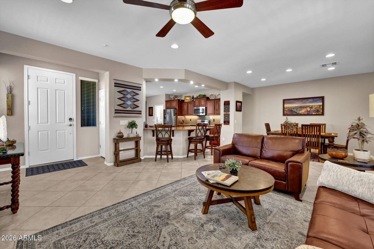 13075 W Desert Vista Trl - Photo 7 of 37