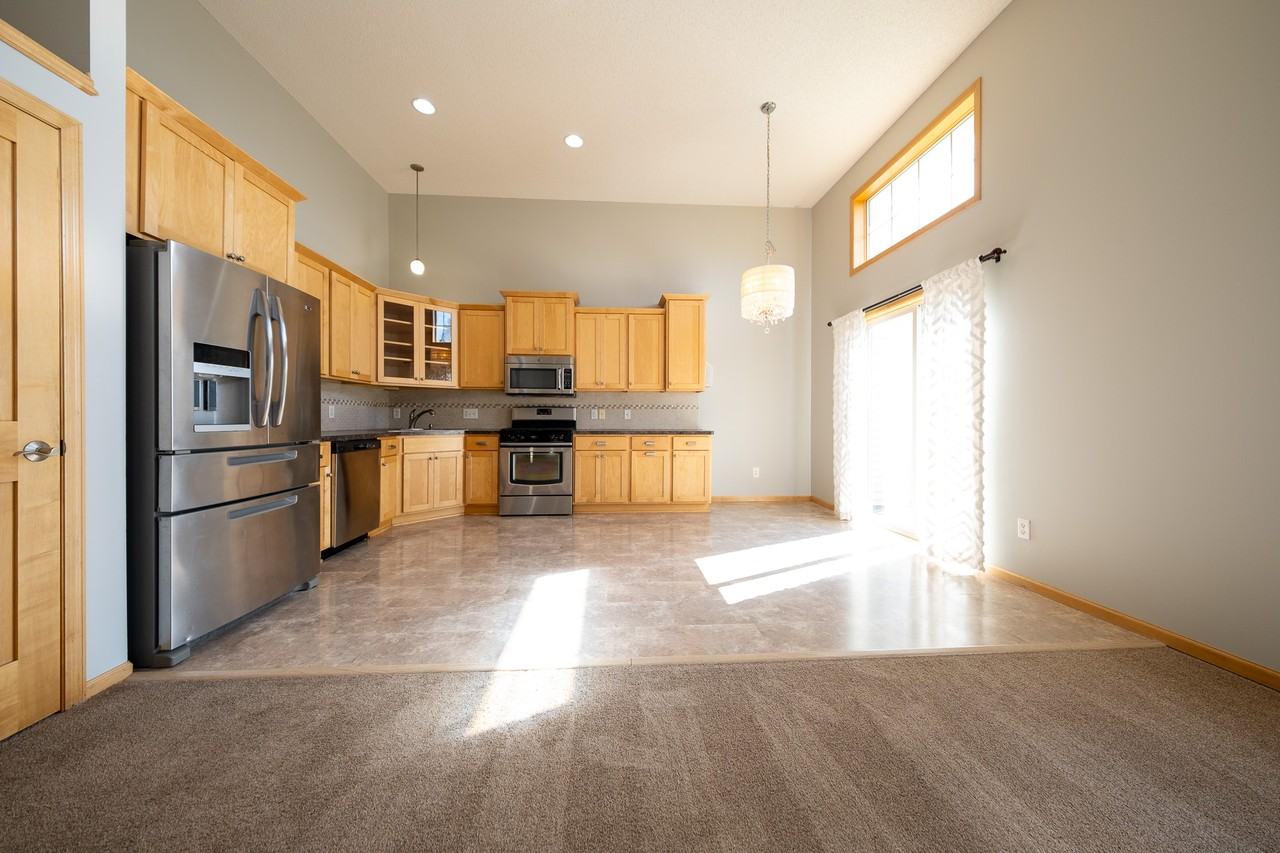 9726 Saint Andrews Dr #1 - Photo 5 of 28