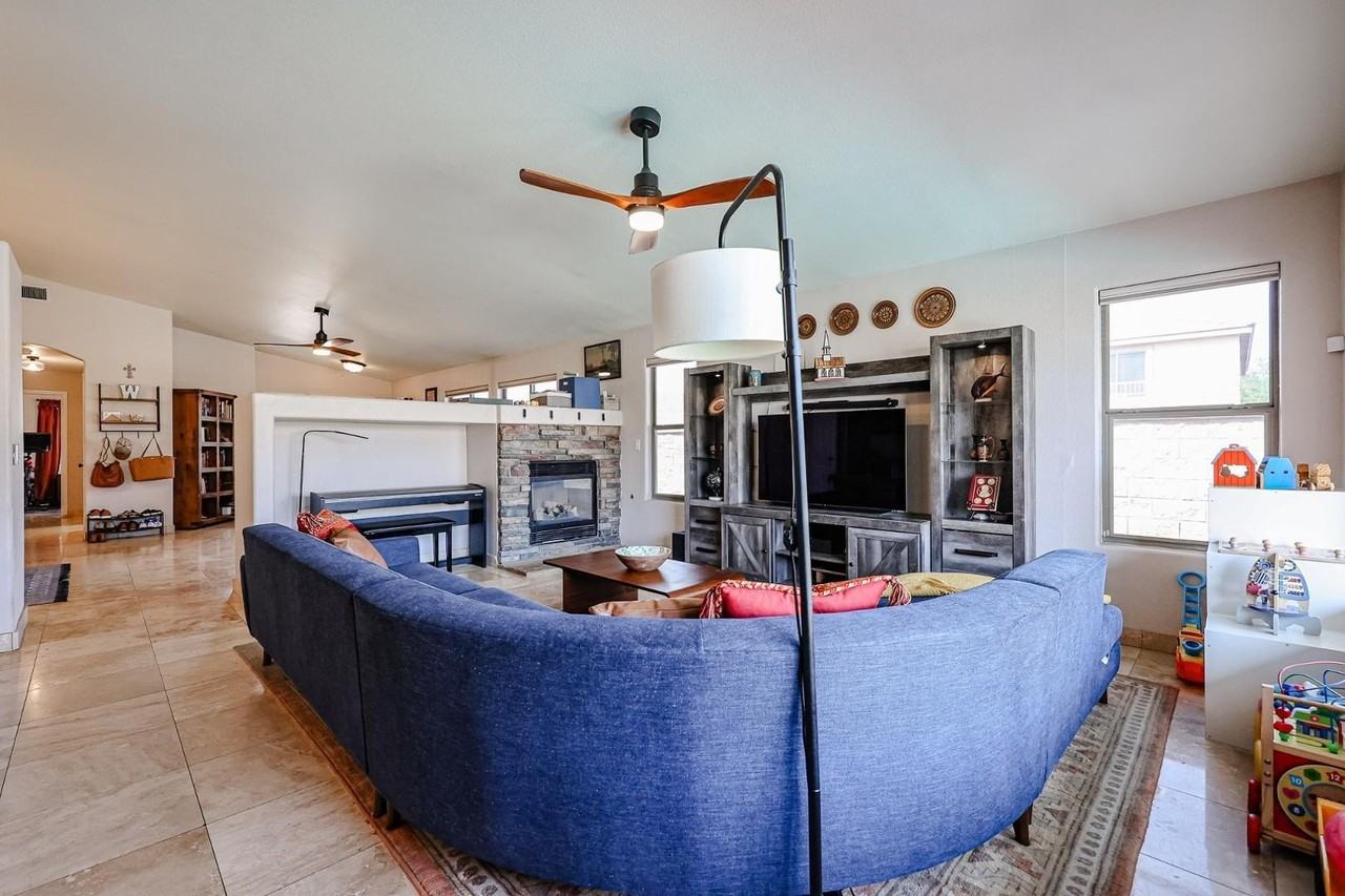4010 E Sidewinder Ct - Photo 6 of 32