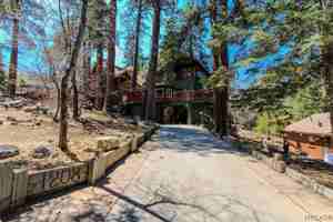 featured image of 1208 Aspen Dr