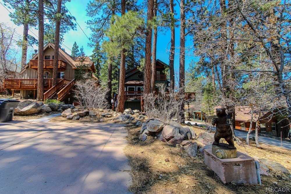 1208 Aspen Dr - Photo 2 of 49