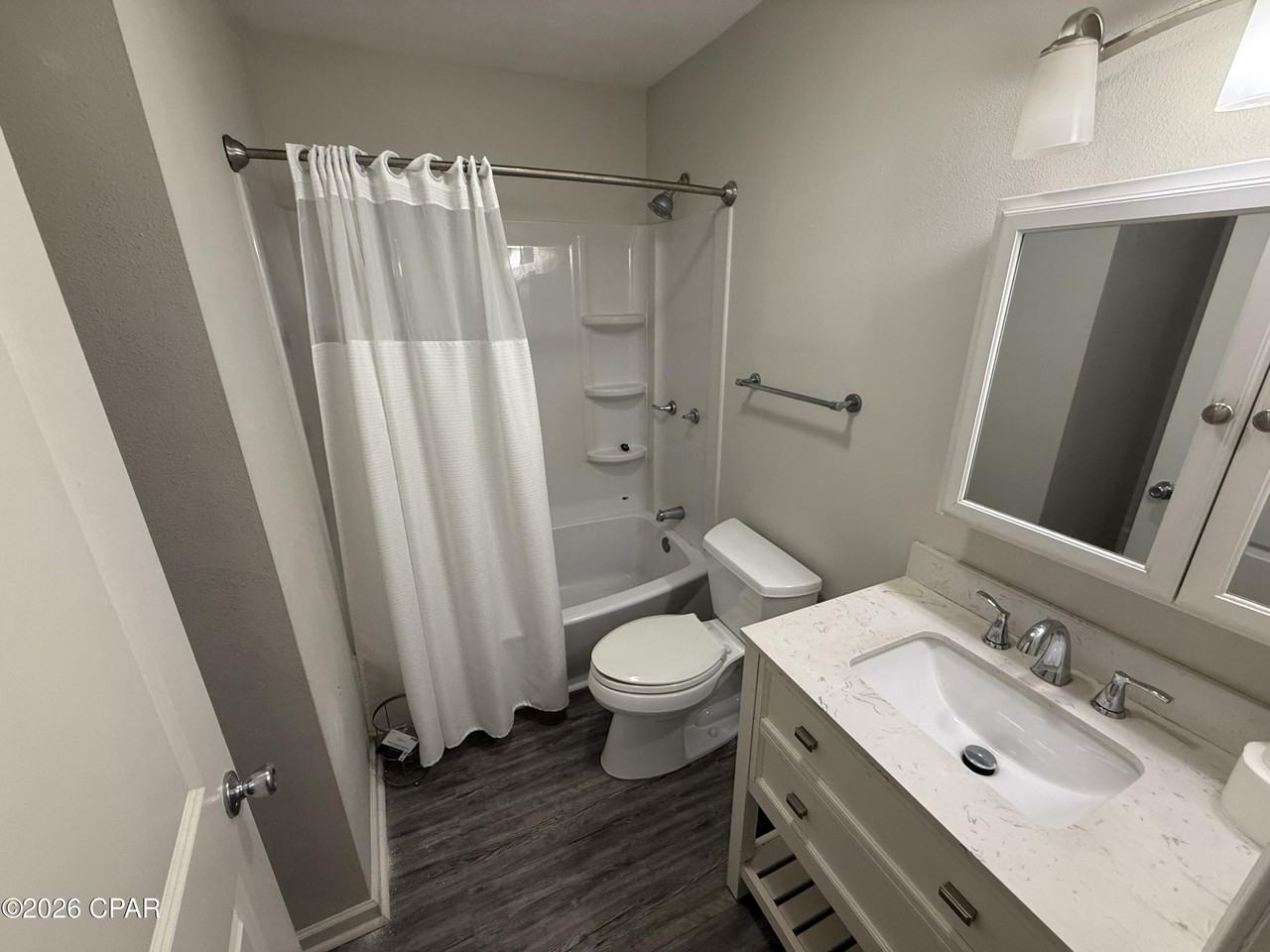 1501 Louisiana Ave - Photo 6 of 18