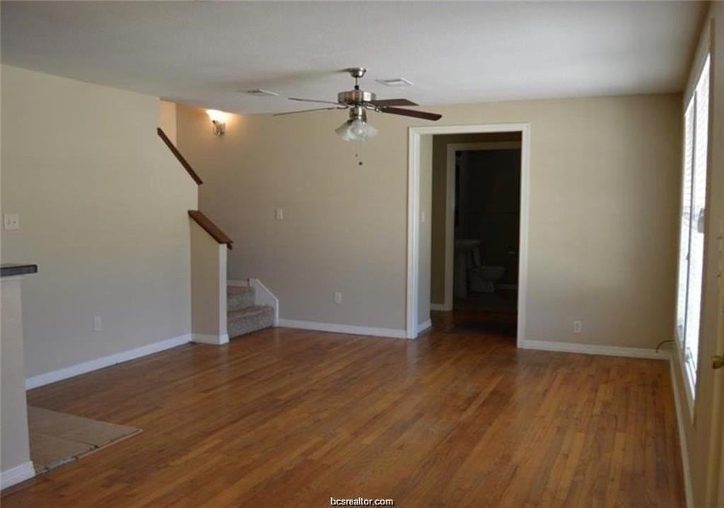 4309 Old College Rd - Photo 4 of 10