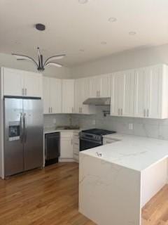 711 E 52nd St #2 - Photo 3 of 7