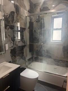 711 E 52nd St #2 - Photo 4 of 7