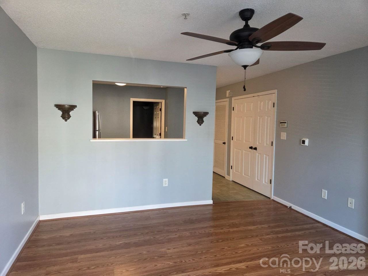 118 Steam Engine Dr - Photo 4 of 17