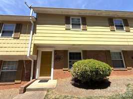 featured image of 409 Hawley Ave #3