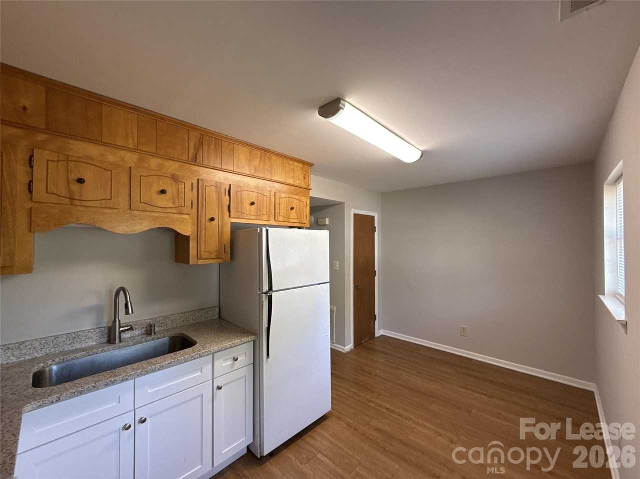 409 Hawley Ave #3 - Photo 6 of 13