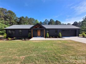 115 Dorchester Ln - Photo 1 of 1