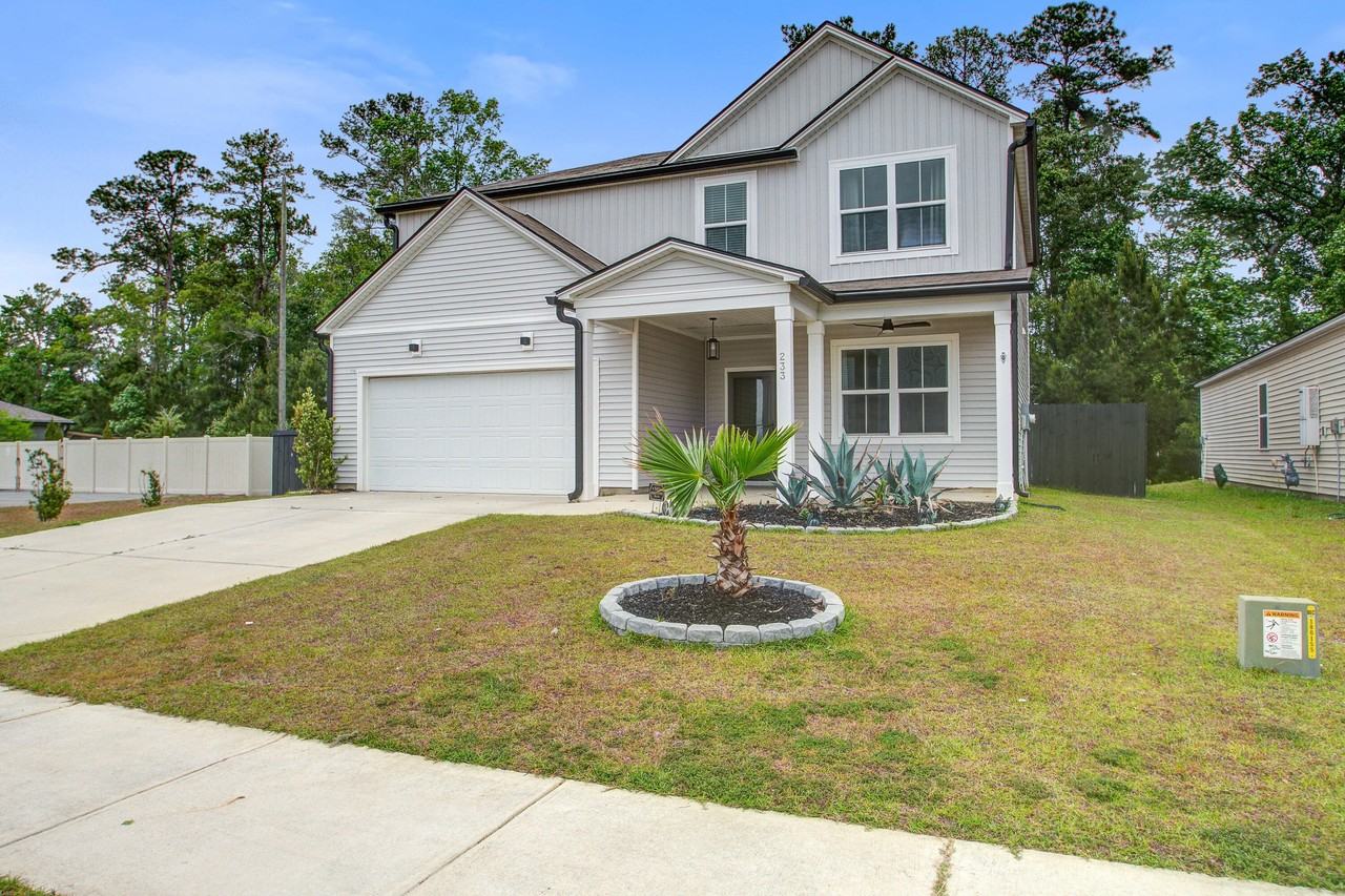 233 W Bradford Pointe Dr - Photo 3 of 50