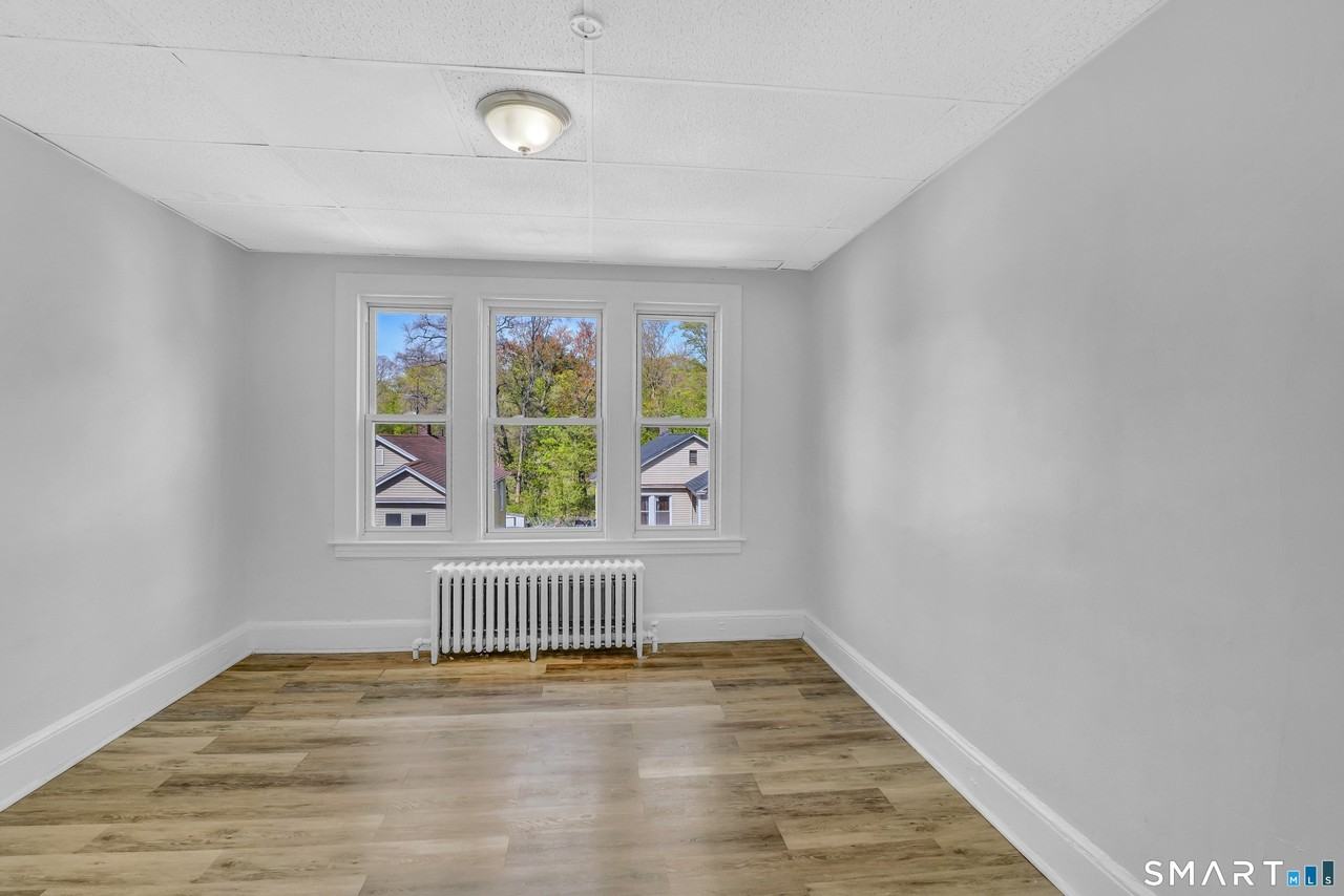22 Harper St #3 - Photo 4 of 5