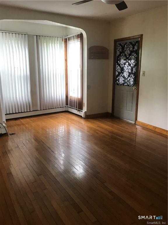 68 Grand St - Photo 3 of 5