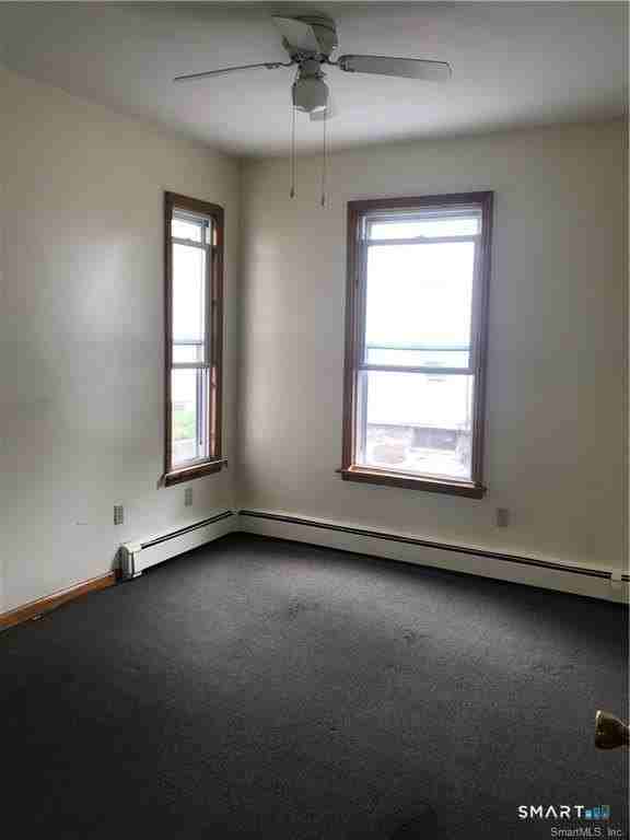 68 Grand St - Photo 4 of 5