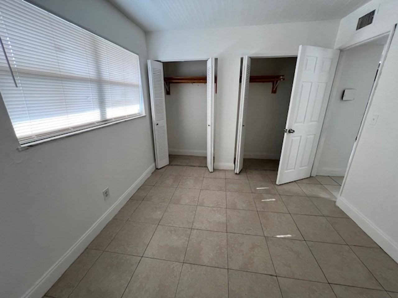 806 9th St West Palm Beach, FL 33403 - Photo 6 of 7