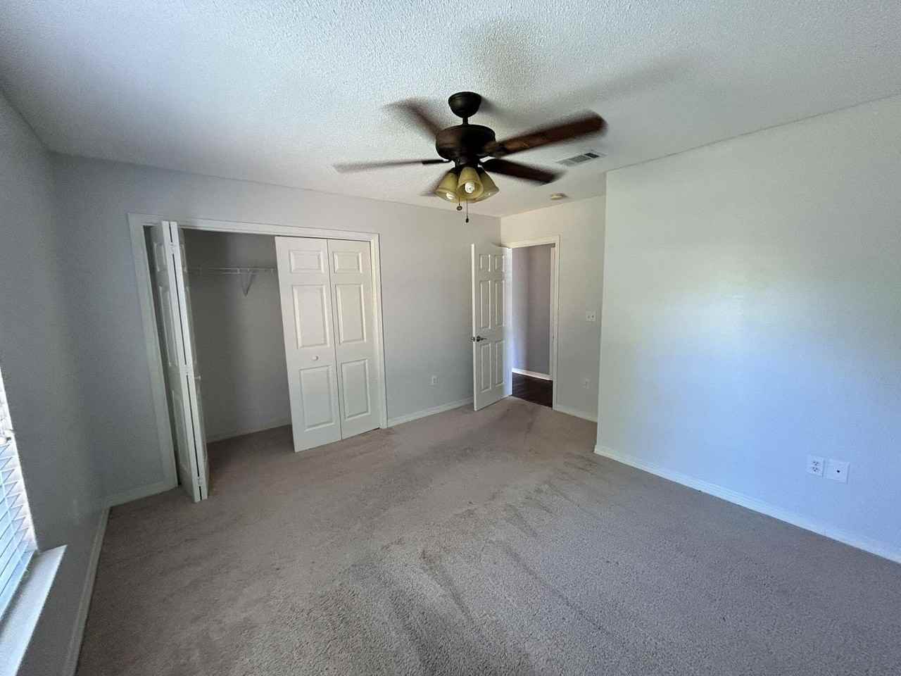 2942 Sholtz Ave - Photo 7 of 13